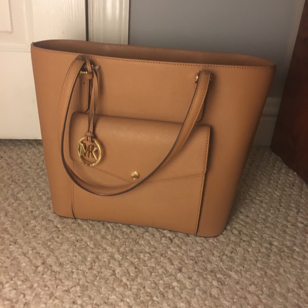 Micheal kors bag